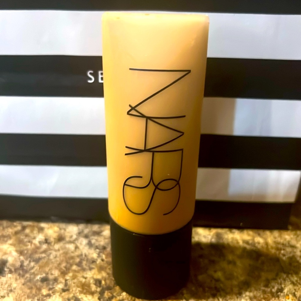 NARS soft matte foundation